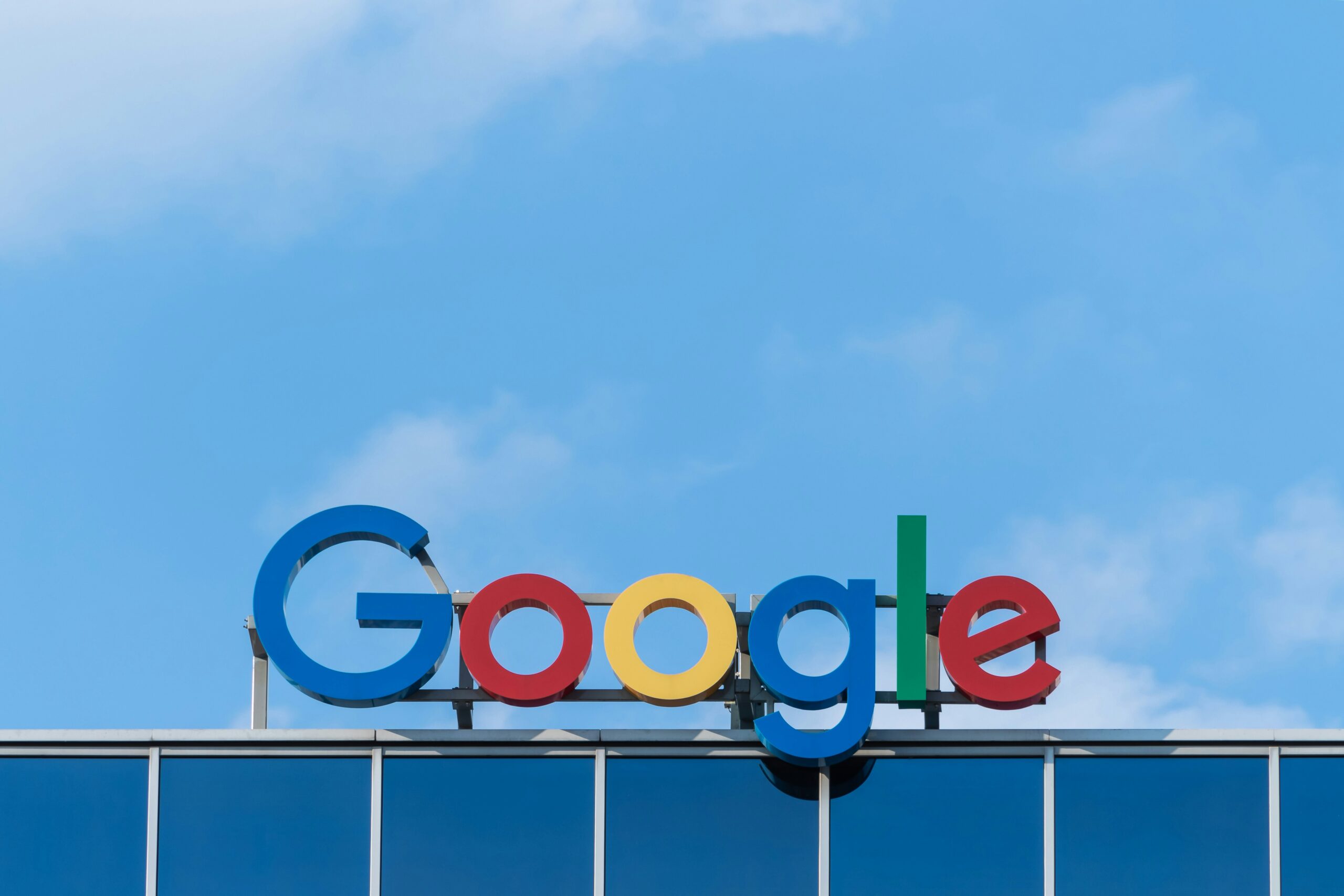 Google avoids court-ordered breakup as AI revitalizes competition